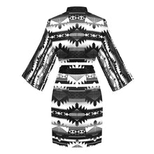 Load image into Gallery viewer, Okotoks Black and White Long Sleeve Kimono Robe Long Sleeve Kimono Robe e-joyer 
