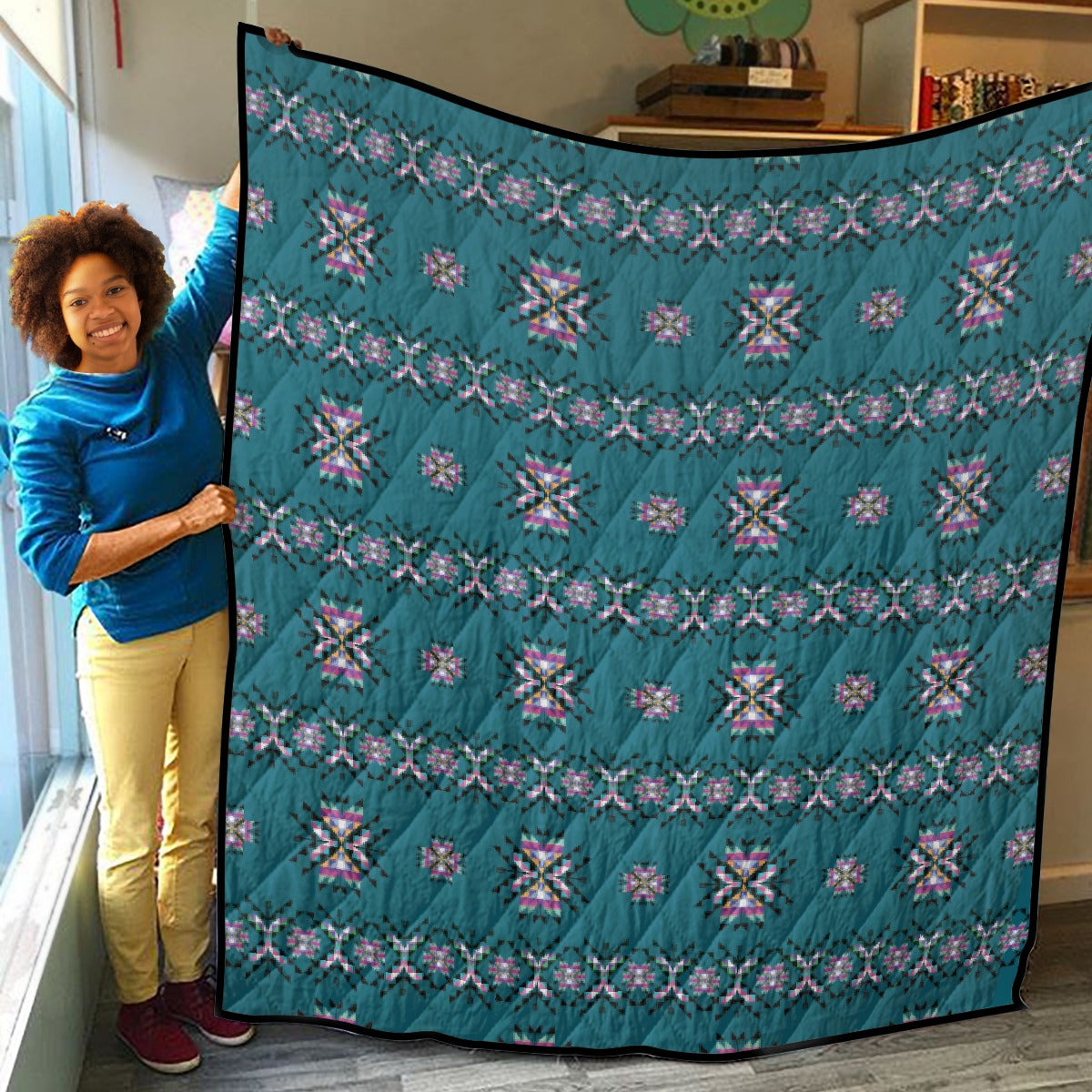 Medicine Lodge Dark Winter Lightweight Quilt