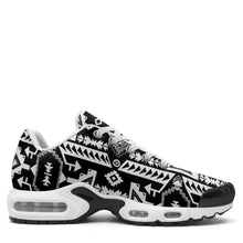 Load image into Gallery viewer, Chiefs Mountain Black and White Niowaa Air Cushion Shoes
