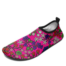 Load image into Gallery viewer, Takwakin Harvest Blush Kid&#39;s Sockamoccs Slip On Shoes
