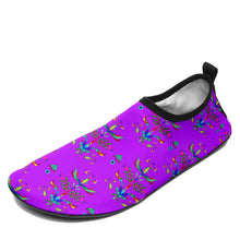 Load image into Gallery viewer, Dakota Damask Purple Kid&#39;s Sockamoccs Slip On Shoes
