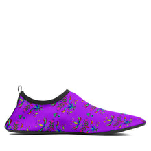 Load image into Gallery viewer, Dakota Damask Purple Kid&#39;s Sockamoccs Slip On Shoes
