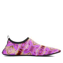 Load image into Gallery viewer, Gathering Earth Lilac Kid&#39;s Sockamoccs Slip On Shoes
