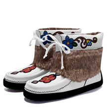 Load image into Gallery viewer, Flower Beadwork People Real Leather MocLux Short Style with Fur
