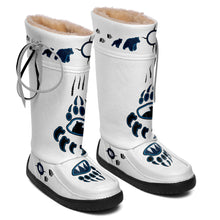 Load image into Gallery viewer, Navy Bearpaw Real Leather MocLux
