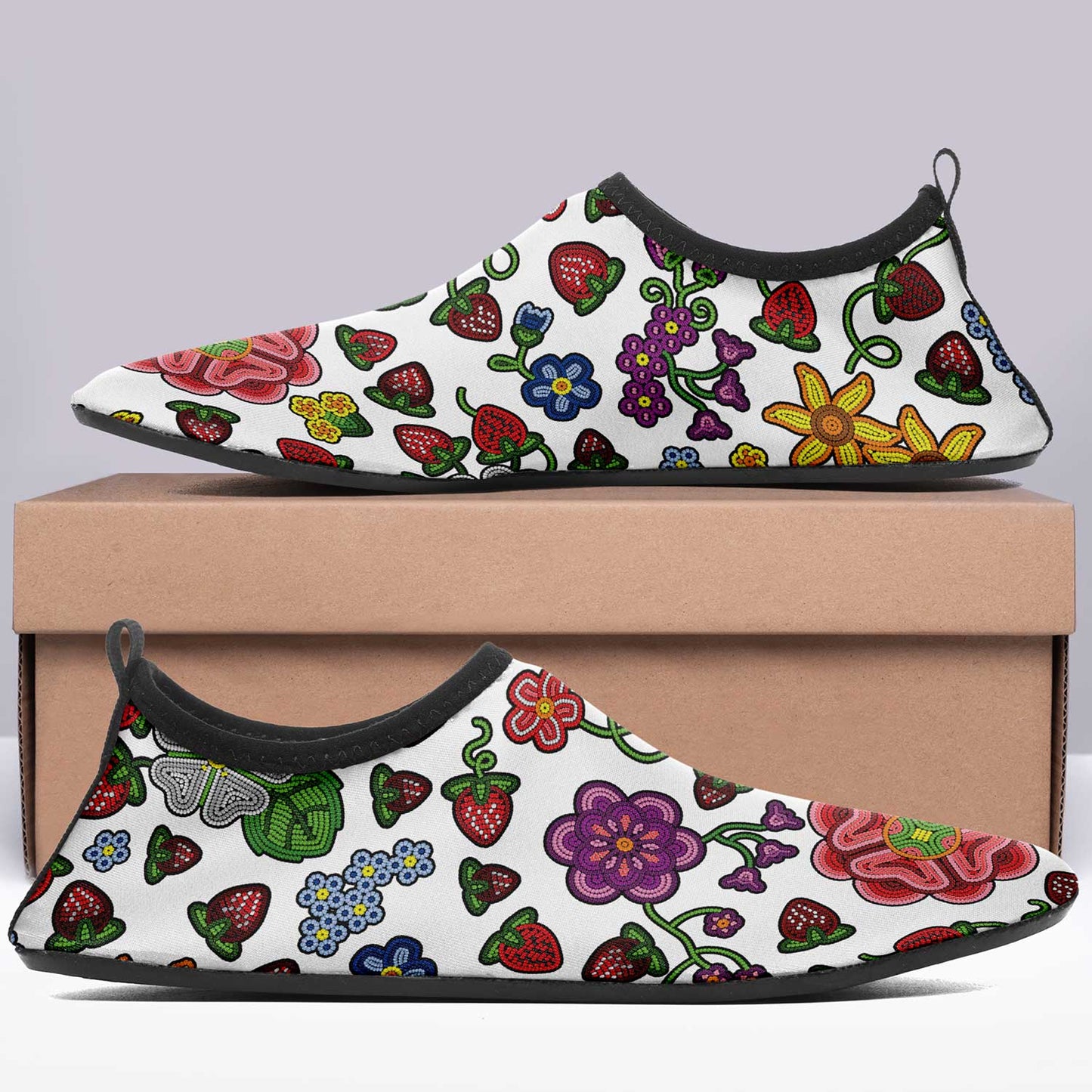 Berry Pop White Kid's Sockamoccs