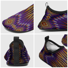 Load image into Gallery viewer, Fire Feather Purple Kid&#39;s Sockamoccs Slip On Shoes
