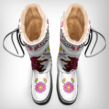 Load image into Gallery viewer, Floral Maskwa Real Leather MocLux
