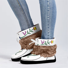 Load image into Gallery viewer, Quill With The Ancestors Real Leather MoccaLux Short Style with Fur
