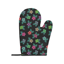 Load image into Gallery viewer, Berry Flowers Black Oven Mitt &amp; Pot Holder
