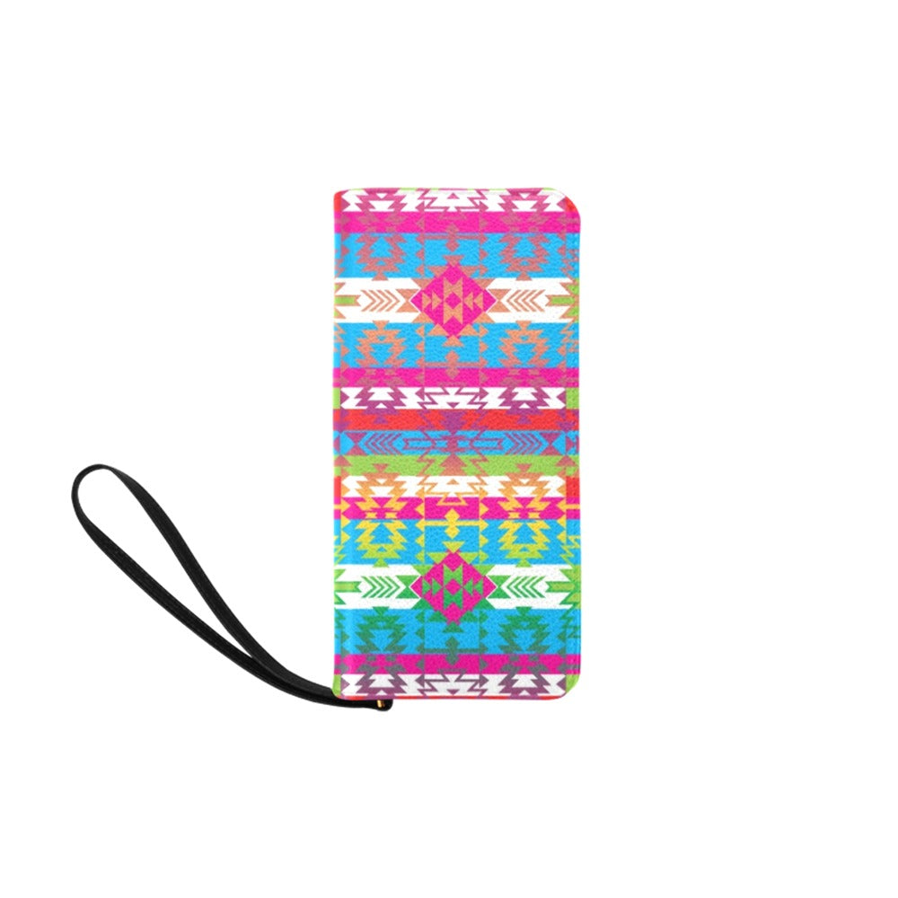 Grand Entry Clutch