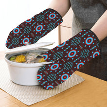 Load image into Gallery viewer, Rising Star Corn Moon Oven Mitt &amp; Pot Holder
