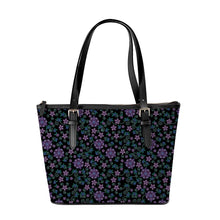 Load image into Gallery viewer, Berry Picking Large Tote Shoulder Bag
