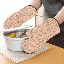 Load image into Gallery viewer, Swift Floral Peache Oven Mitt &amp; Pot Holder
