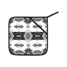 Load image into Gallery viewer, Sovereign Nation Black and White Oven Mitt &amp; Pot Holder
