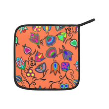 Load image into Gallery viewer, Indigenous Paisley Sierra Oven Mitt &amp; Pot Holder
