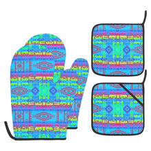 Load image into Gallery viewer, Young Journey Oven Mitt &amp; Pot Holder
