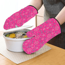 Load image into Gallery viewer, Berry Picking Pink Oven Mitt &amp; Pot Holder
