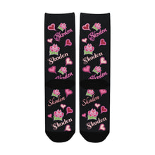 Load image into Gallery viewer, Ladies Skoden Floral Hearts Black Women&#39;s Custom Socks
