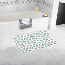 Load image into Gallery viewer, Berry Flowers White Bath Rug 16&#39;&#39;x 28&#39;&#39;
