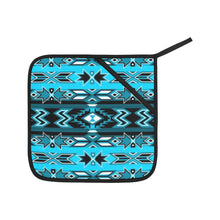 Load image into Gallery viewer, Northern Journey Oven Mitt &amp; Pot Holder
