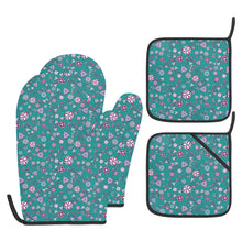 Load image into Gallery viewer, Burgundy Bloom Oven Mitt &amp; Pot Holder
