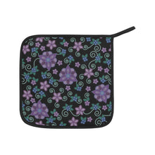 Load image into Gallery viewer, Berry Picking Oven Mitt &amp; Pot Holder
