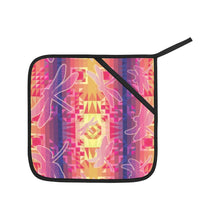 Load image into Gallery viewer, Kaleidoscope Dragonfly Oven Mitt &amp; Pot Holder
