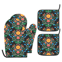 Load image into Gallery viewer, Floral Beadwork Four Clans Oven Mitt &amp; Pot Holder
