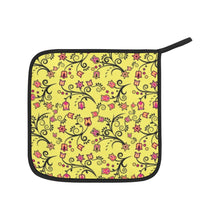 Load image into Gallery viewer, Key Lime Star Oven Mitt &amp; Pot Holder
