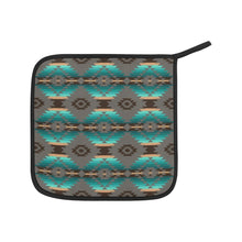 Load image into Gallery viewer, Cree Confederacy Oven Mitt &amp; Pot Holder
