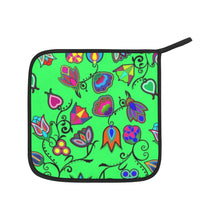 Load image into Gallery viewer, Indigenous Paisley Green Oven Mitt &amp; Pot Holder
