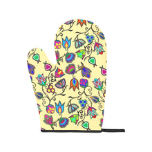 Load image into Gallery viewer, Indigenous Paisley Vanilla Oven Mitt &amp; Pot Holder
