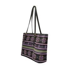 Load image into Gallery viewer, Evening Feather Wheel Leather Tote Bag
