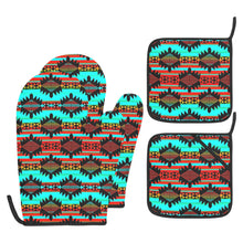 Load image into Gallery viewer, Okotoks Arrow Oven Mitt &amp; Pot Holder
