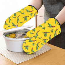 Load image into Gallery viewer, Red Swift Yellow Oven Mitt &amp; Pot Holder
