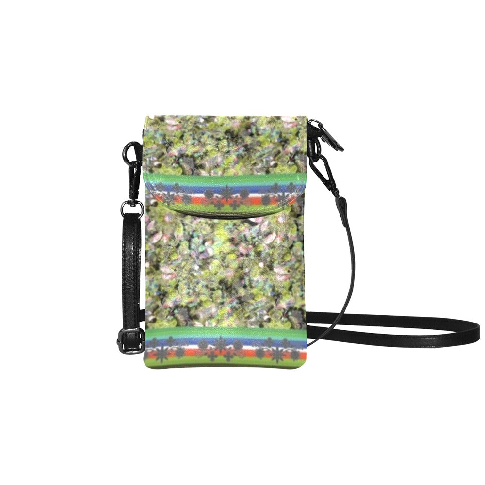 Culture in Nature Green Leaf Small Cell Phone Purse