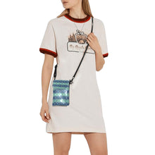 Load image into Gallery viewer, Buffalo Run Small Cell Phone Purse
