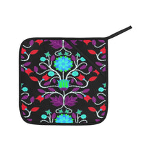 Load image into Gallery viewer, Floral Beadwork Four Clans Winter Oven Mitt &amp; Pot Holder
