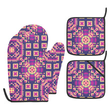 Load image into Gallery viewer, Kaleidoscope Bleu Oven Mitt &amp; Pot Holder
