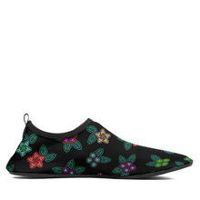 Load image into Gallery viewer, Berry Flowers Black Sockamoccs Kid&#39;s Slip On Shoes Herman 
