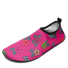 Load image into Gallery viewer, Berry Flowers Sockamoccs Kid&#39;s Slip On Shoes Herman 
