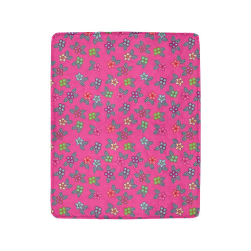 Berry Flowers Ultra-Soft Micro Fleece Blanket 40