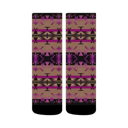 Between the Mountains Berry Crew Socks Crew Socks e-joyer 