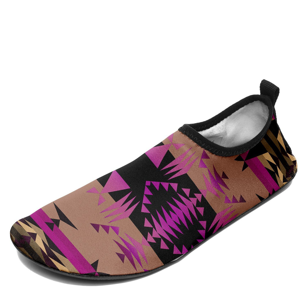 Between the Mountains Berry Sockamoccs Slip On Shoes 49 Dzine 