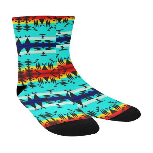 Between the Mountains Crew Socks Crew Socks e-joyer 
