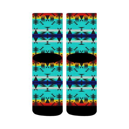 Between the Mountains Crew Socks Crew Socks e-joyer 