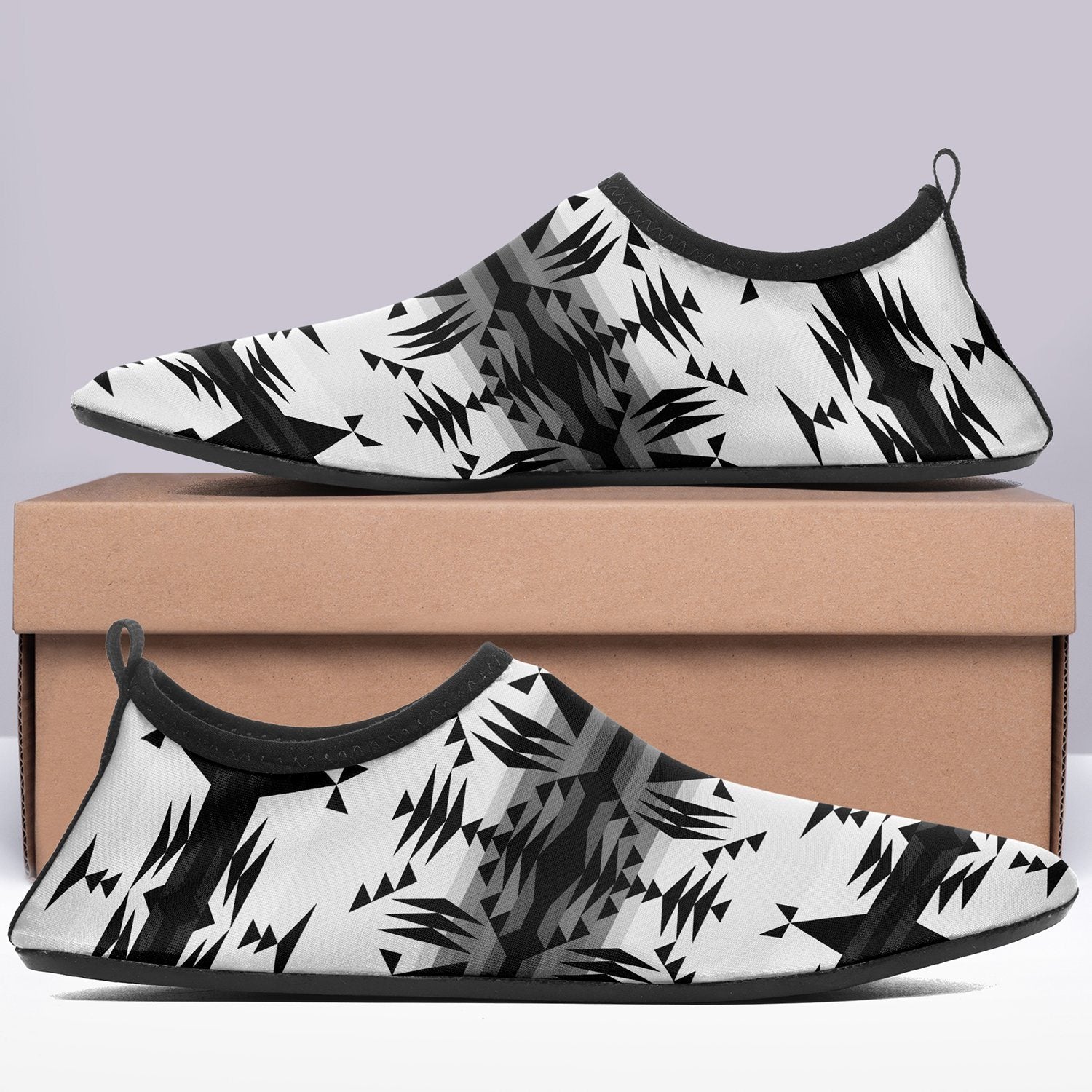 Between the Mountains White and Black Sockamoccs Slip On Shoes 49 Dzine 