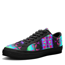 Load image into Gallery viewer, Between the Rocky Mountains Aapisi Low Top Canvas Shoes Black Sole 49 Dzine 
