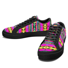 Load image into Gallery viewer, Between the Sunset Mountains Aapisi Low Top Canvas Shoes Black Sole 49 Dzine 
